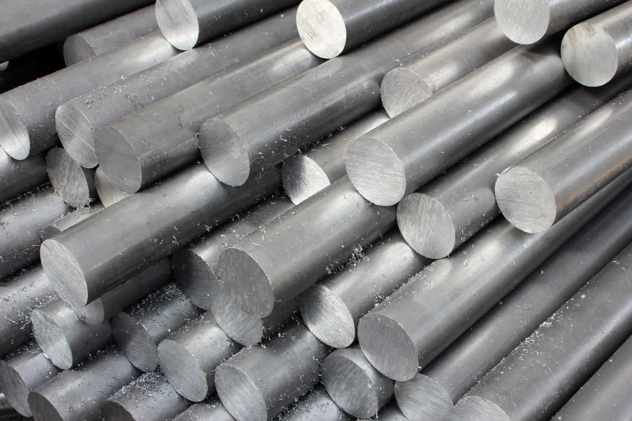 Shanghai aluminium at 2-year high; other base metals slump on firmer dollar